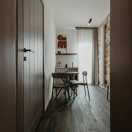 Monachile - Housea Apartment *